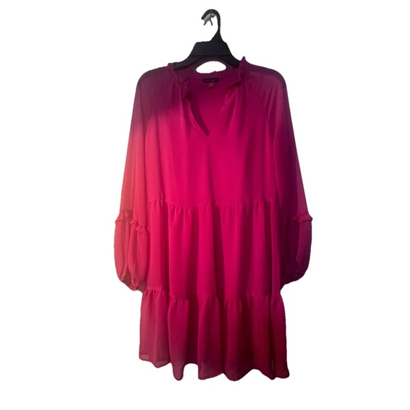 Vince Camuto Dresses & Skirts - Vince Camuto Size XS Vibrant Pink Long Sleeve Dress